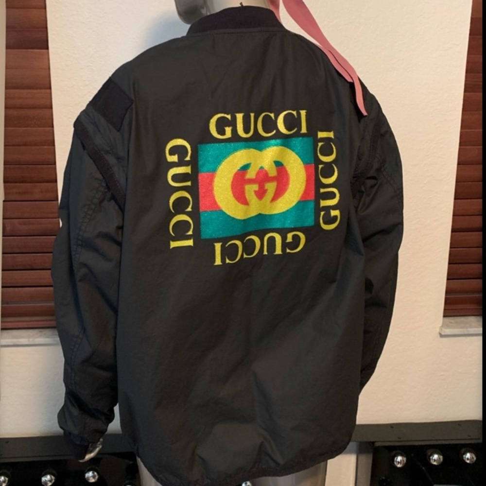Gucci jacket convertible